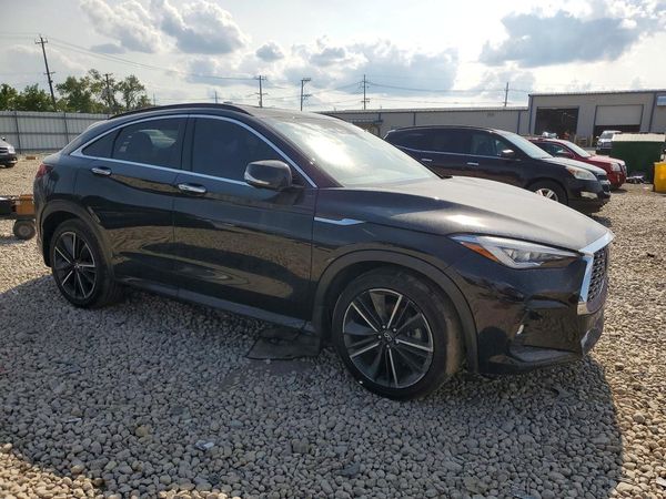 2022 INFINITI QX55 Essential