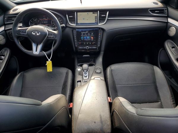 2022 INFINITI QX55 Essential