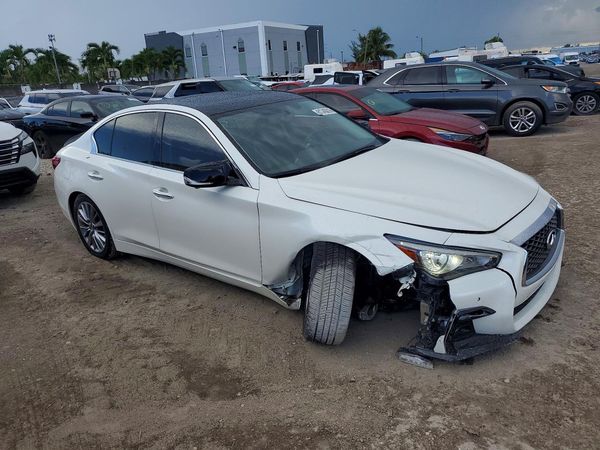 2023 INFINITI Q50