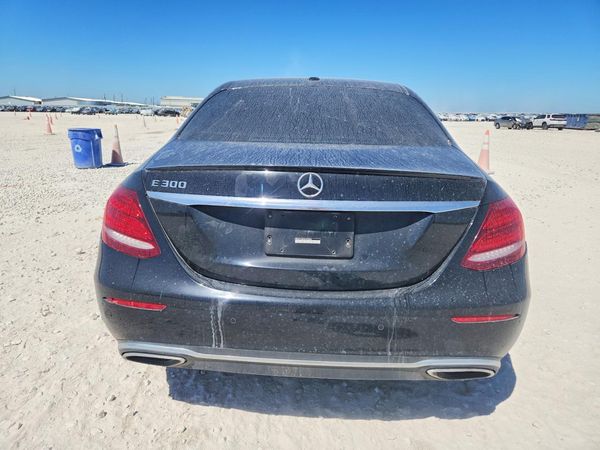 2017 MERCEDES-BENZ E E300