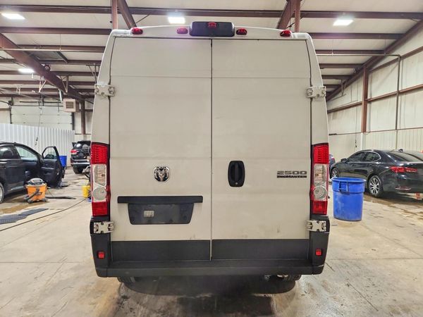 2023 RAM PROMASTER 2500 High Roof