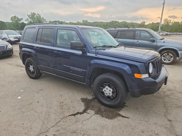 2016 JEEP PATRIOT Sport