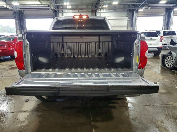 2020 TOYOTA TUNDRA SR5 Grade