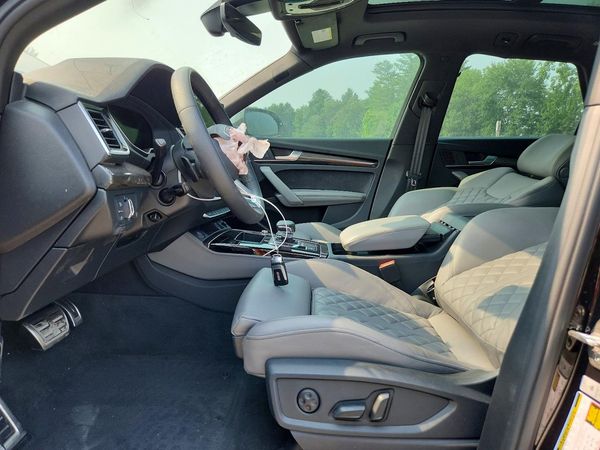 2025 AUDI SQ5