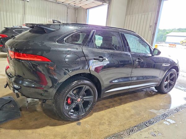 2018 JAGUAR F-PACE S