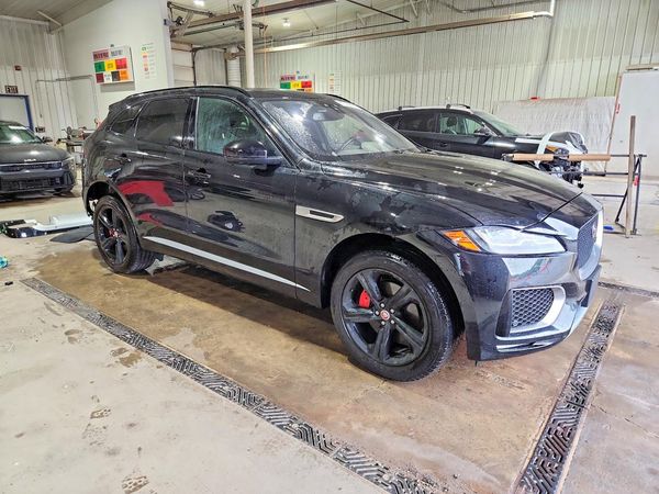 2018 JAGUAR F-PACE S