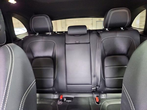 2018 JAGUAR F-PACE S