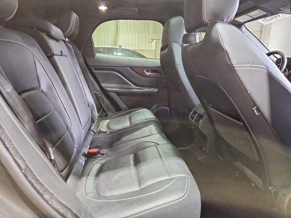 2018 JAGUAR F-PACE S