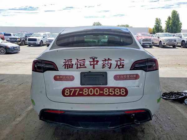 2022 TESLA MODEL Y
