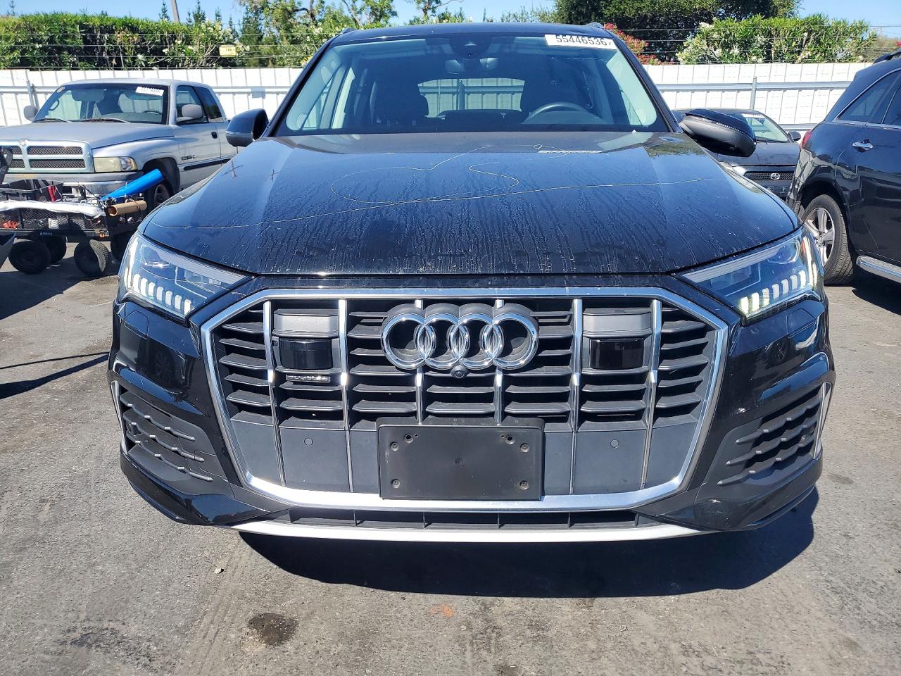 2024 AUDI Q7 quattro Premium Plus