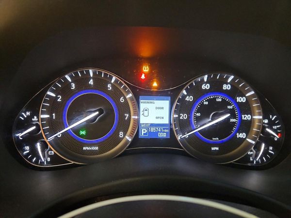 2015 INFINITI QX80