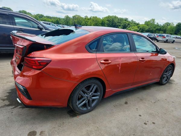 2021 KIA FORTE GT Line
