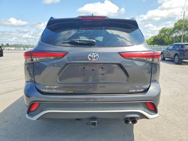 2021 TOYOTA HIGHLANDER XSE Nav & JBL