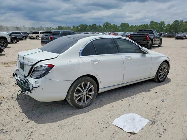 2015 MERCEDES-BENZ C 4-MATIC