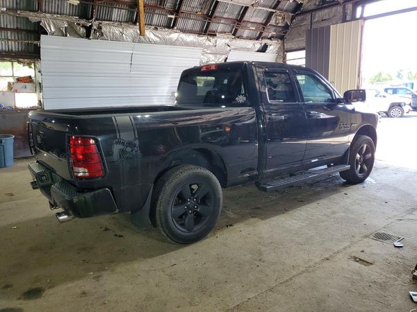 2018 RAM 1500 ST