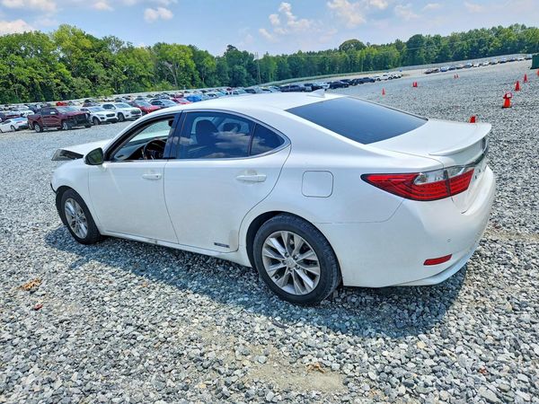 2015 LEXUS ES
