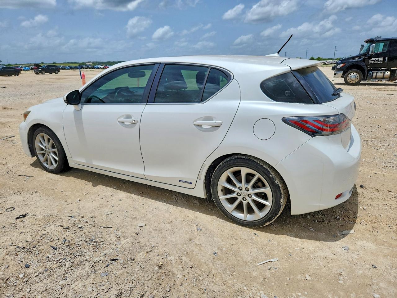 2013 LEXUS CT 200h