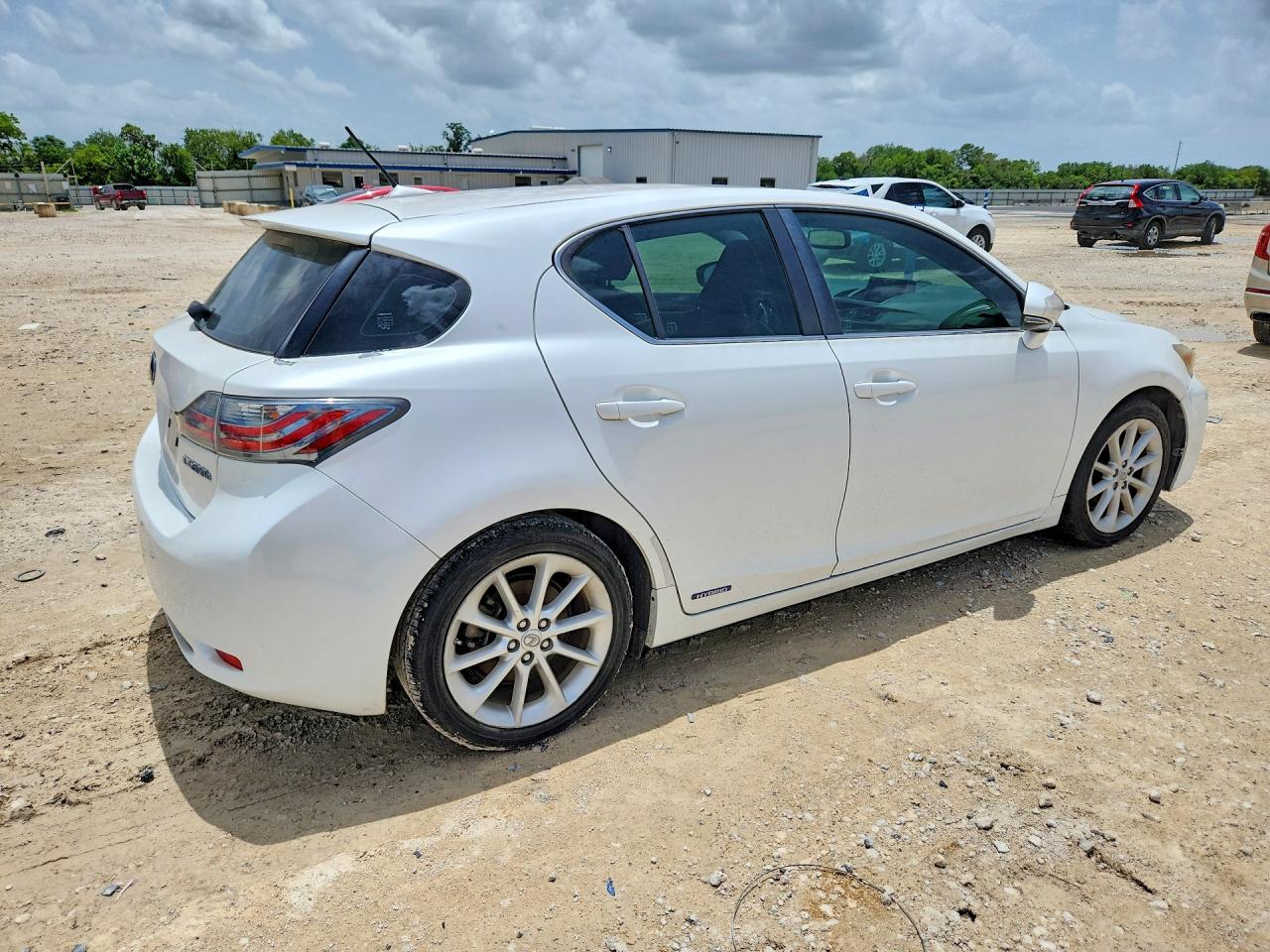 2013 LEXUS CT 200h