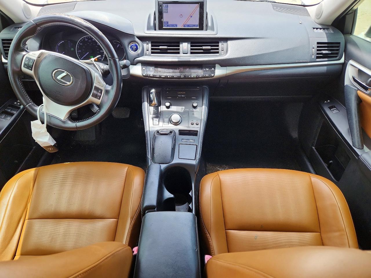 2013 LEXUS CT 200h