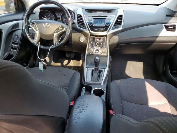 2016 HYUNDAI ELANTRA