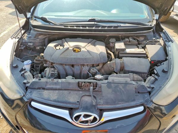 2016 HYUNDAI ELANTRA