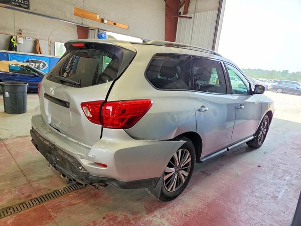 2019 NISSAN PATHFINDER