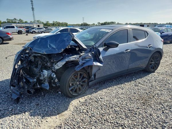 2023 MAZDA 3 Preferred Package