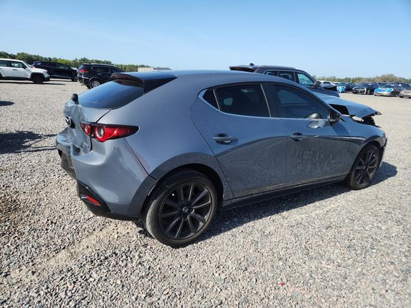 2023 MAZDA 3 Preferred Package
