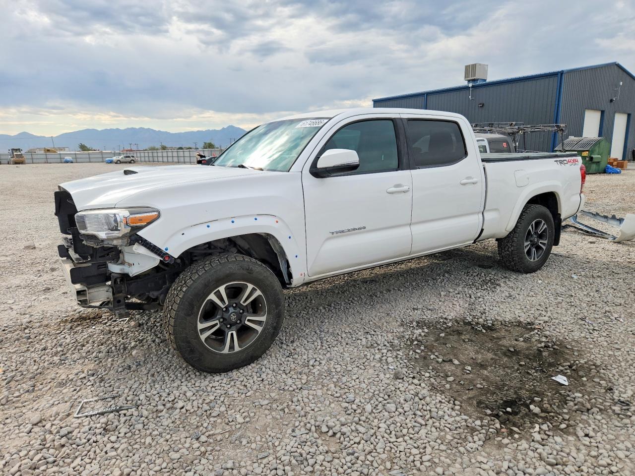 2019 TOYOTA TACOMA SR5