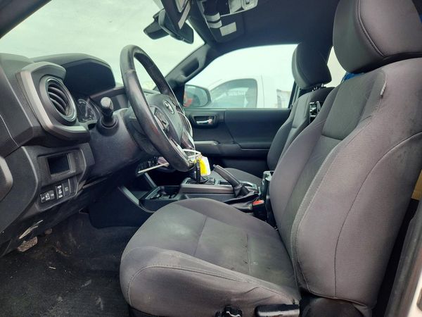 2019 TOYOTA TACOMA SR5