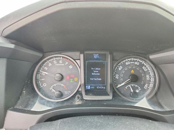 2019 TOYOTA TACOMA SR5