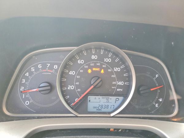 2015 TOYOTA RAV4 LE (X Grade)