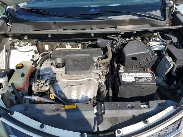 2015 TOYOTA RAV4 LE (X Grade)