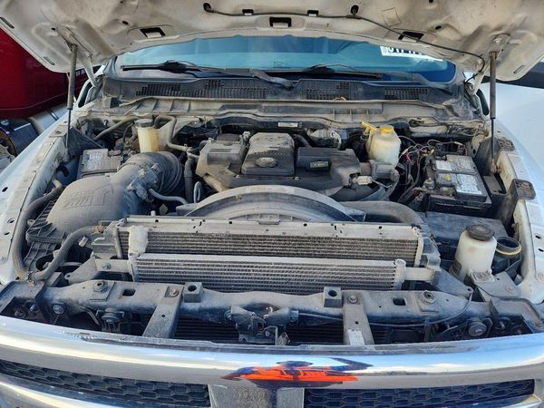 2016 RAM 5500 REG CAB CHASSIS
