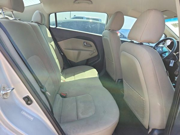 2017 KIA RIO