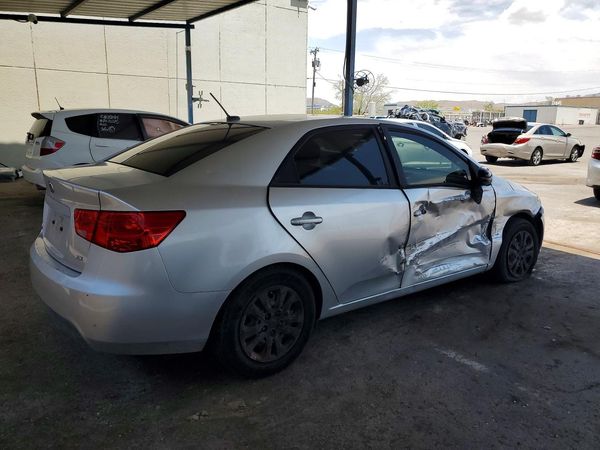 2013 KIA FORTE EX