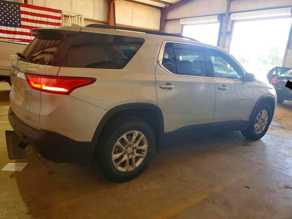 2020 CHEVROLET TRAVERSE LT