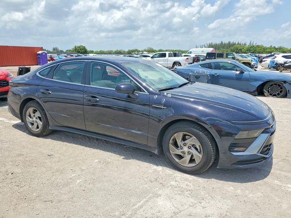 2025 HYUNDAI SONATA SE
