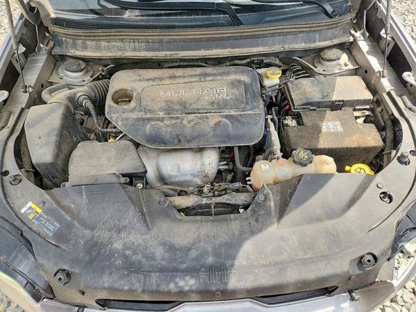 2019 JEEP CHEROKEE LATITUDE FWD