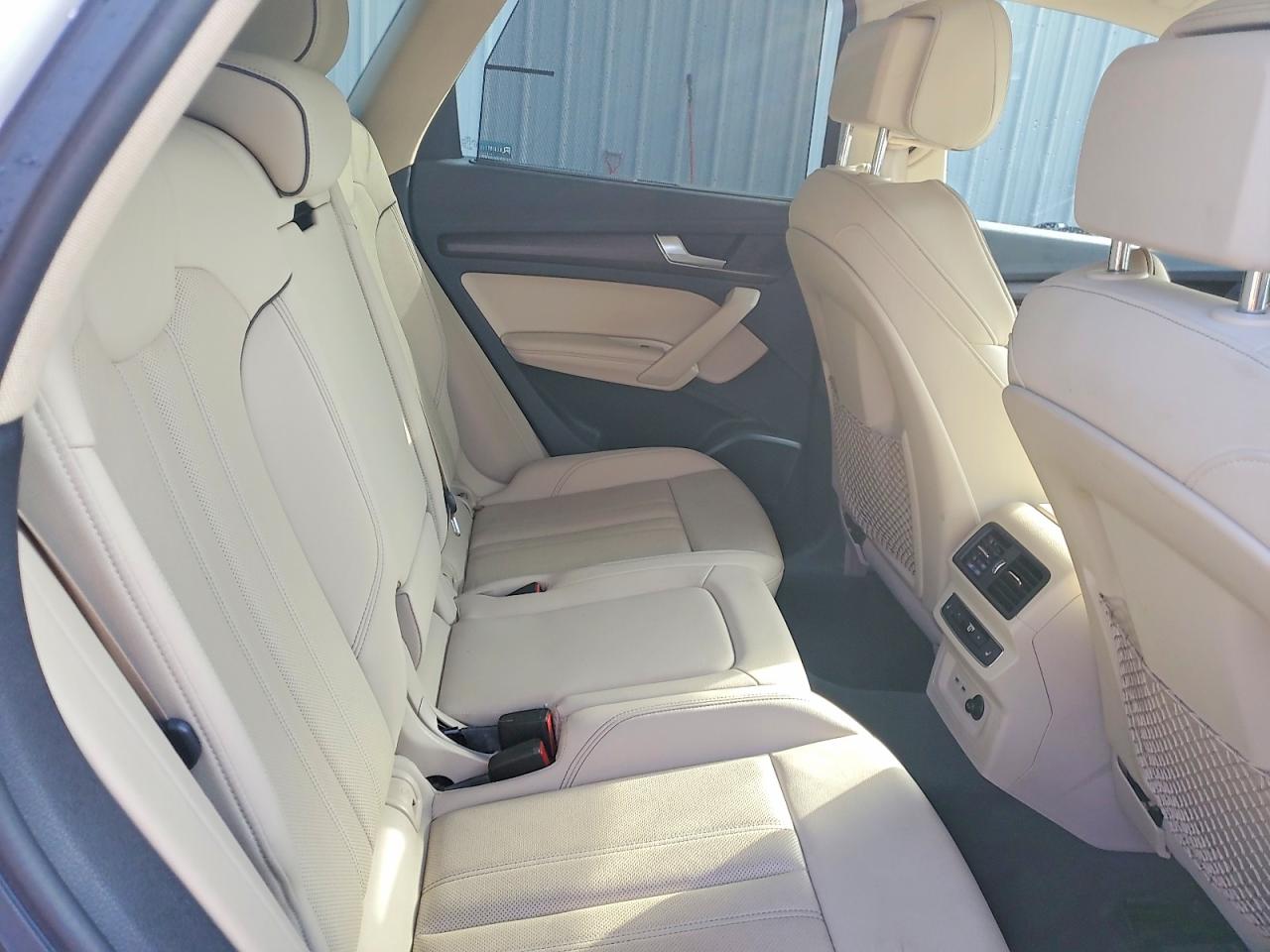 2021 AUDI Q5 quattro Prestige