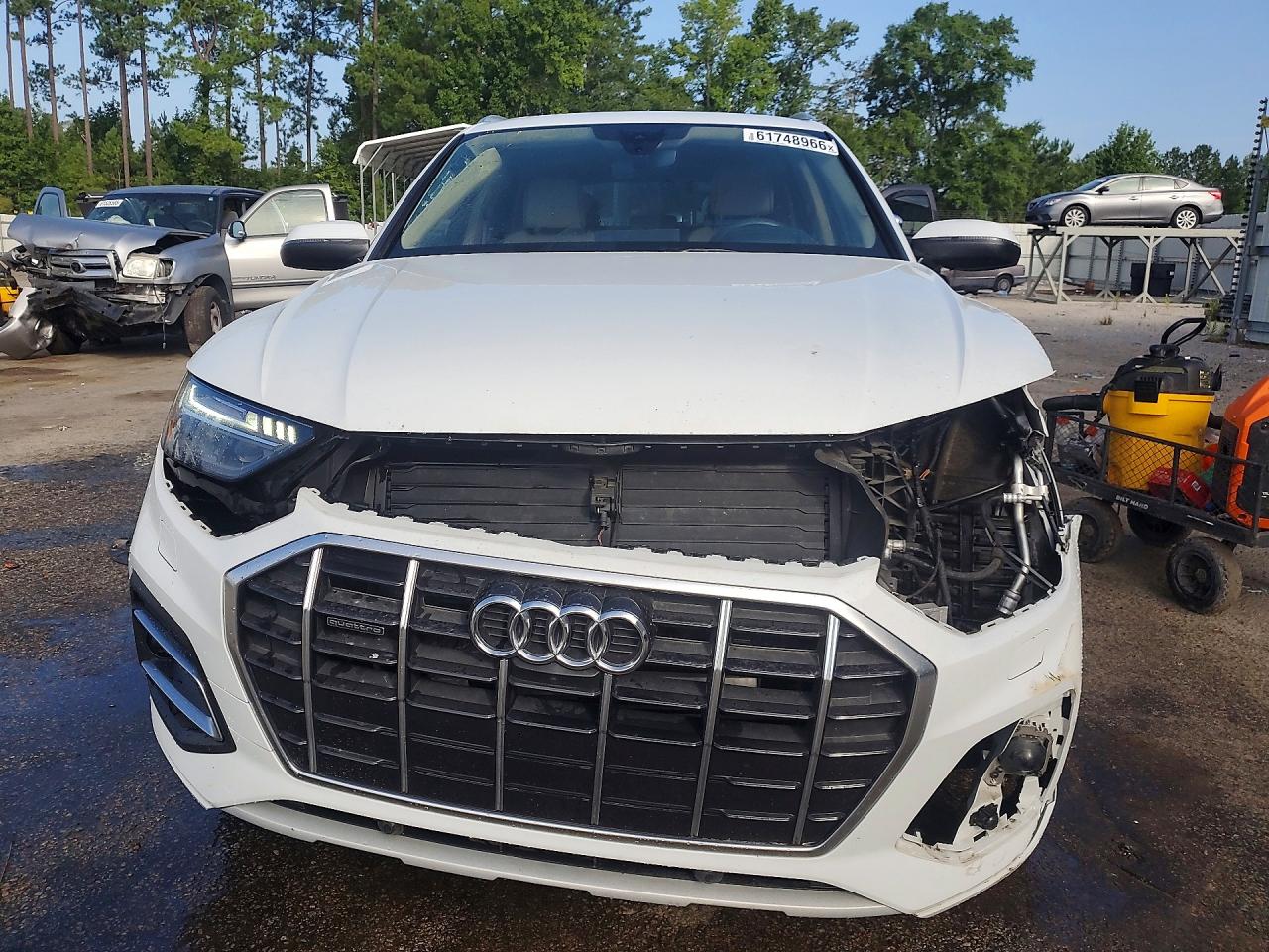 2021 AUDI Q5 quattro Prestige