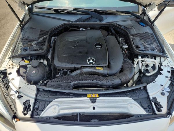 2019 MERCEDES-BENZ C C300