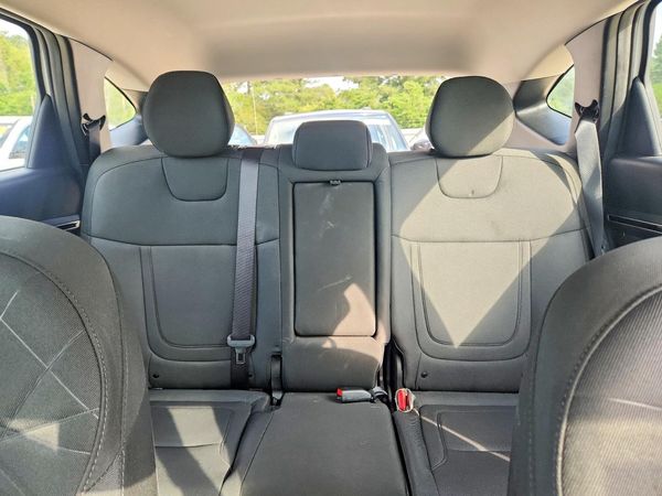 2023 HYUNDAI TUCSON SE