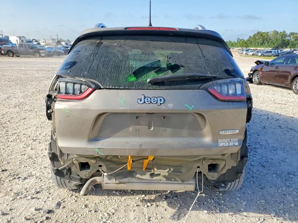 2019 JEEP CHEROKEE LATITUDE PLUS FWD