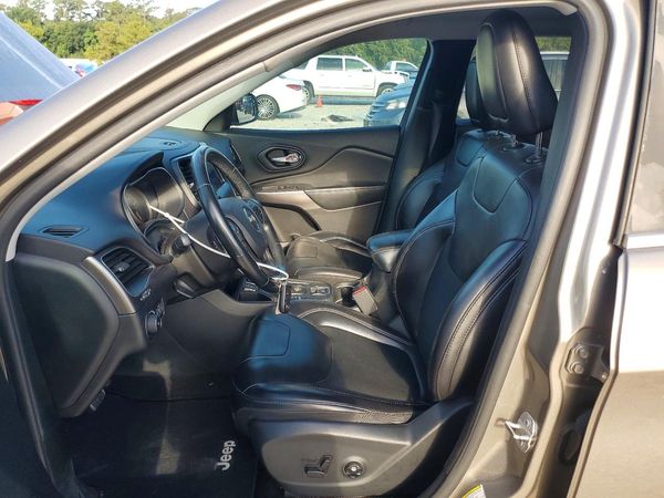 2019 JEEP CHEROKEE LATITUDE PLUS FWD