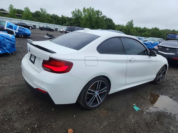2020 BMW 230I