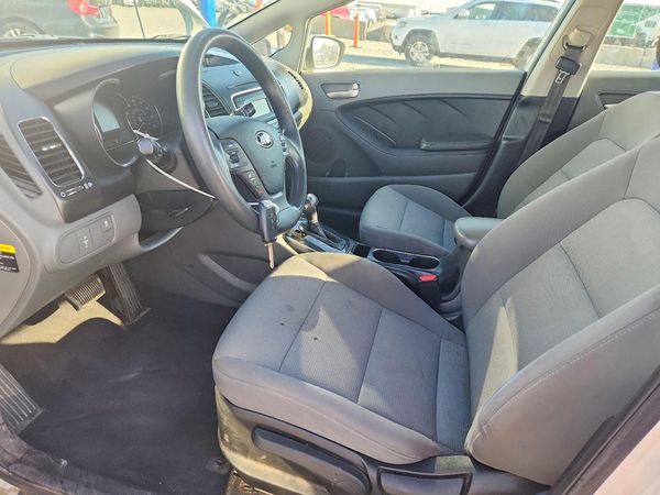 2017 KIA FORTE