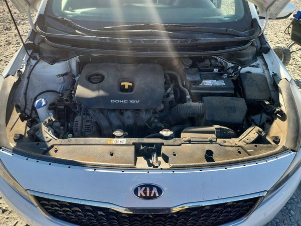 2017 KIA FORTE