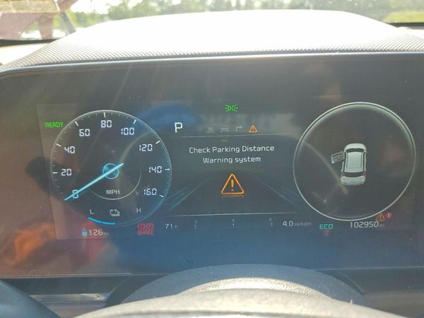2023 KIA NIRO Wind