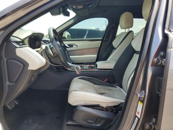 2018 LAND ROVER RANGE ROVER VELAR R-Dynamic SE